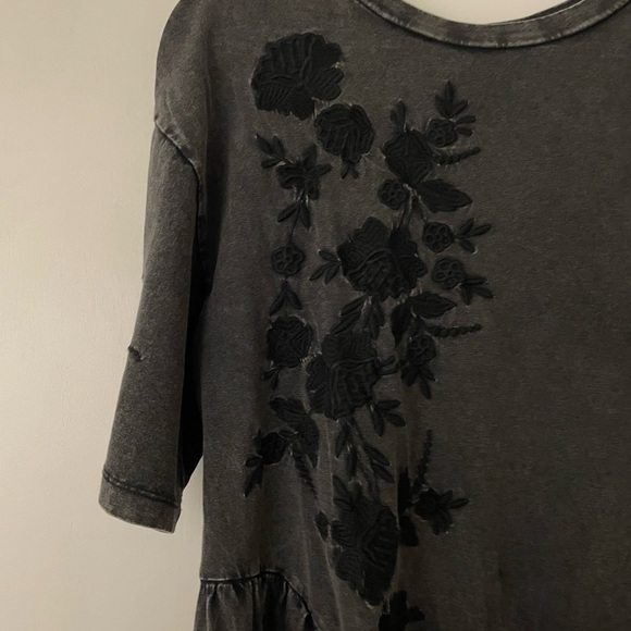 Tshirt Mini Dress - Picture 4 of 8